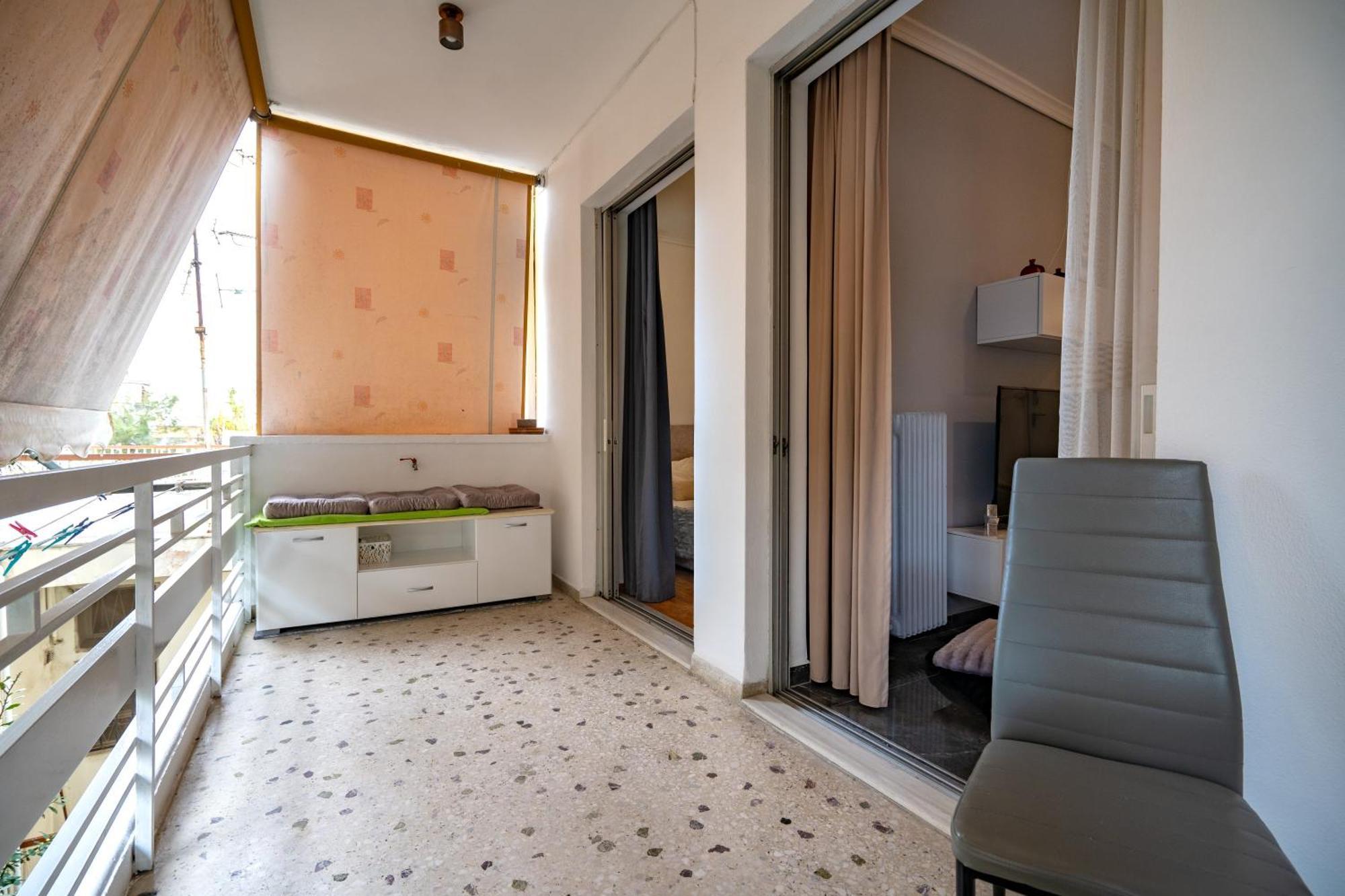 Neo Irakleio Train St. 1 Bedrm 4 Pers. Apartment Athens Ngoại thất bức ảnh